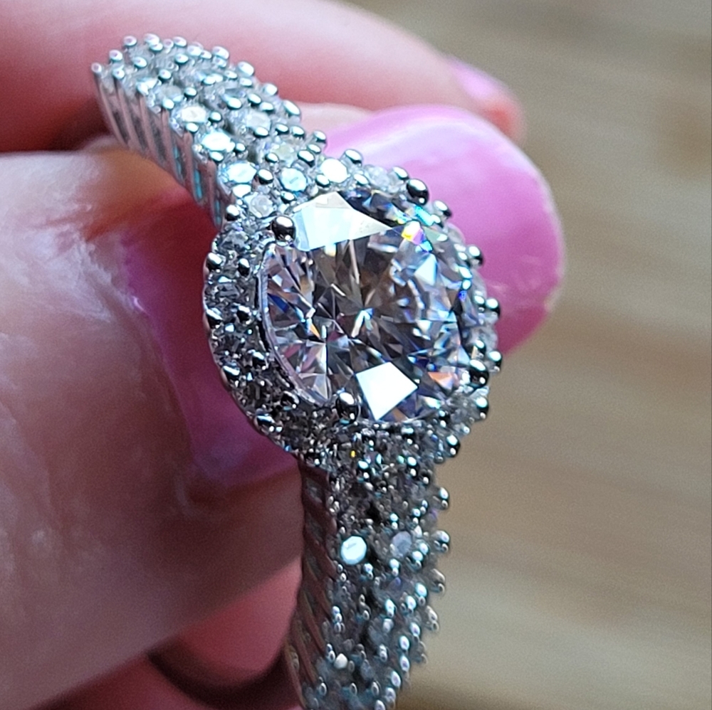 Swarovski Zirconia Ring NWOT
